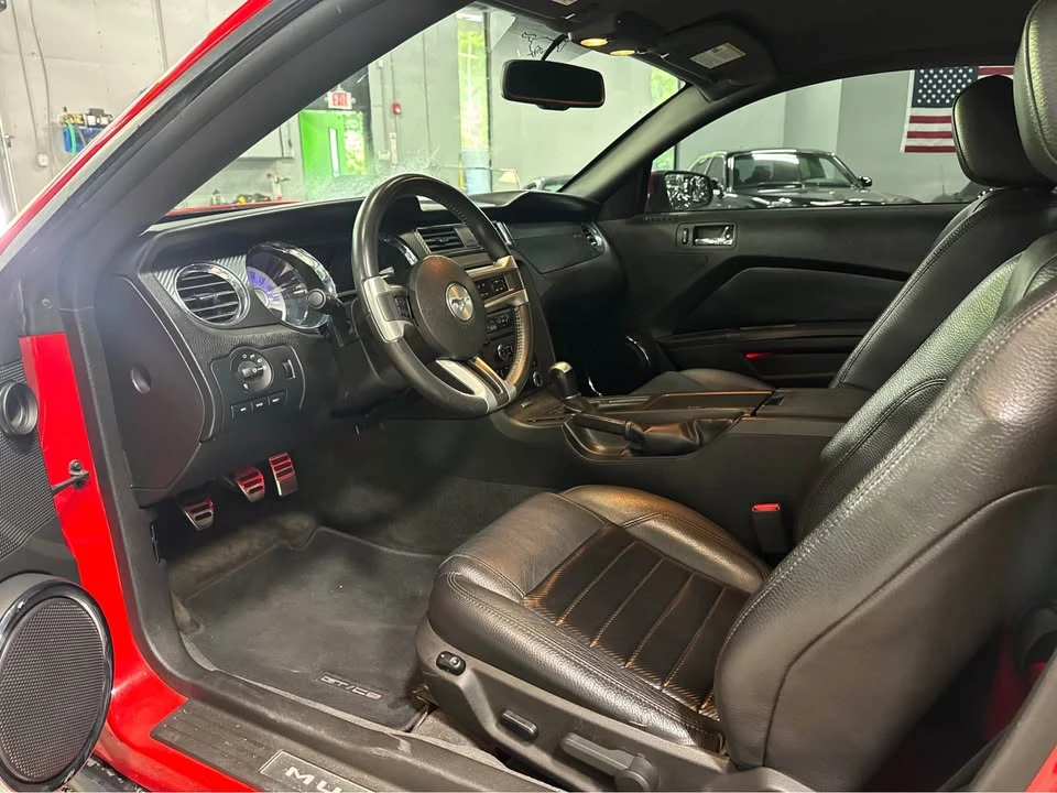 2011 Ford S197 Mustang GT - Image 12 of 16