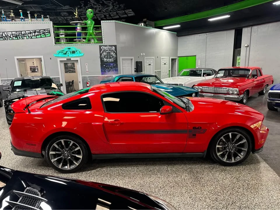 2011 Ford S197 Mustang GT - Image 2 of 16