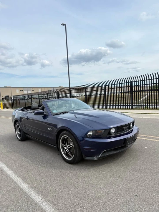 2011 Ford S197 Mustang GT - Image 5 of 16