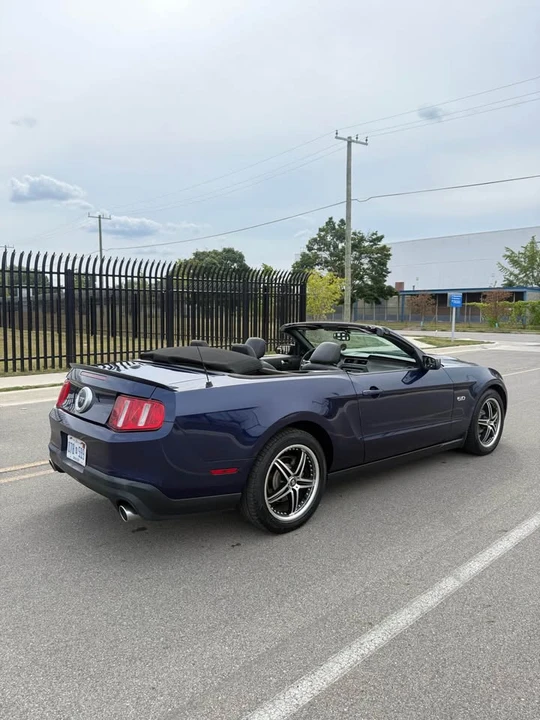 2011 Ford S197 Mustang GT - Image 7 of 16