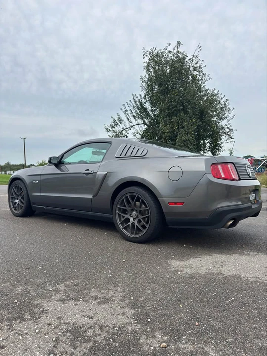 2011 Ford S197 Mustang GT - Image 3 of 9