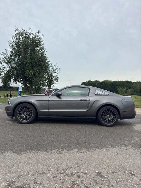 2011 Ford S197 Mustang GT - Image 4 of 9