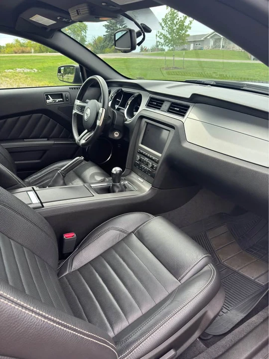 2011 Ford S197 Mustang GT - Image 7 of 9