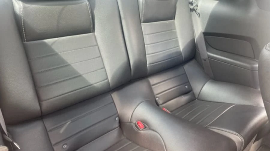 2011 Ford S197 Mustang - Image 8 of 23