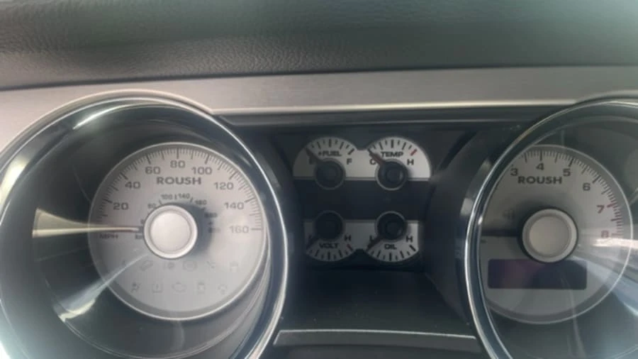 2011 Ford S197 Mustang - Image 10 of 23