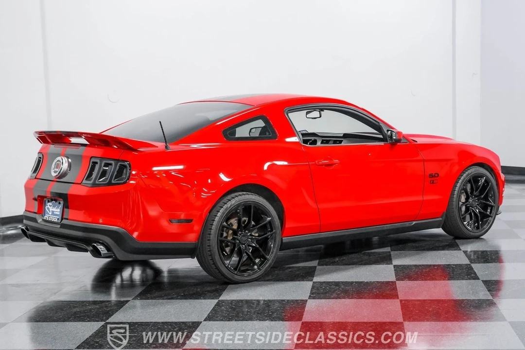 2011 Ford S197 Mustang - Image 12 of 21