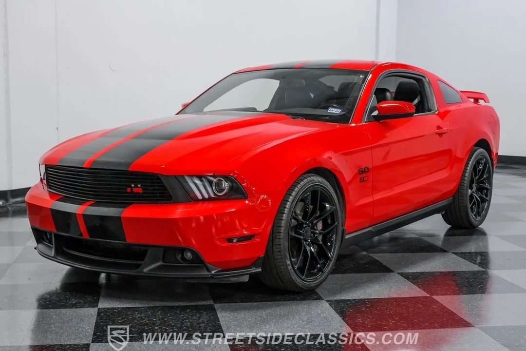2011 Ford S197 Mustang - Image 18 of 21