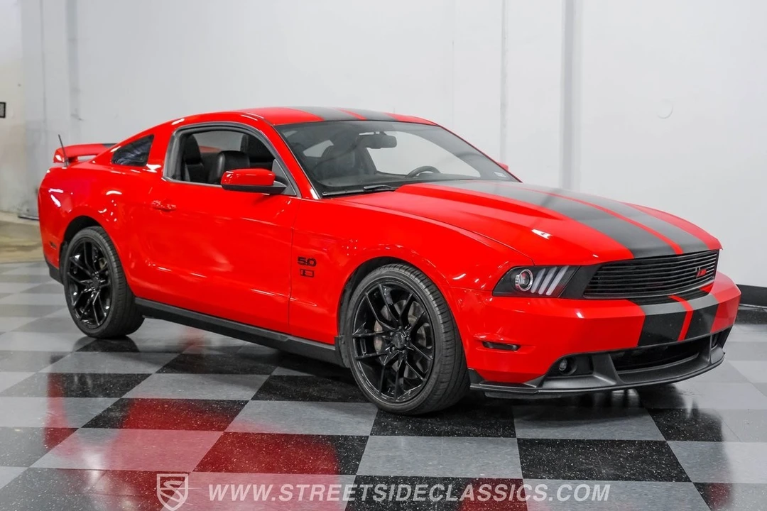 2011 Ford S197 Mustang - Image 15 of 21