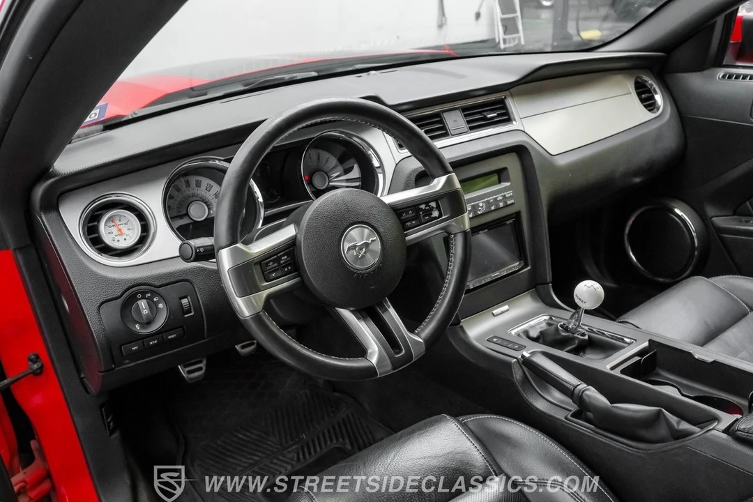 2011 Ford S197 Mustang - Image 5 of 21