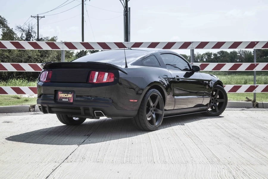2011 Ford S197 Mustang - Image 2 of 18