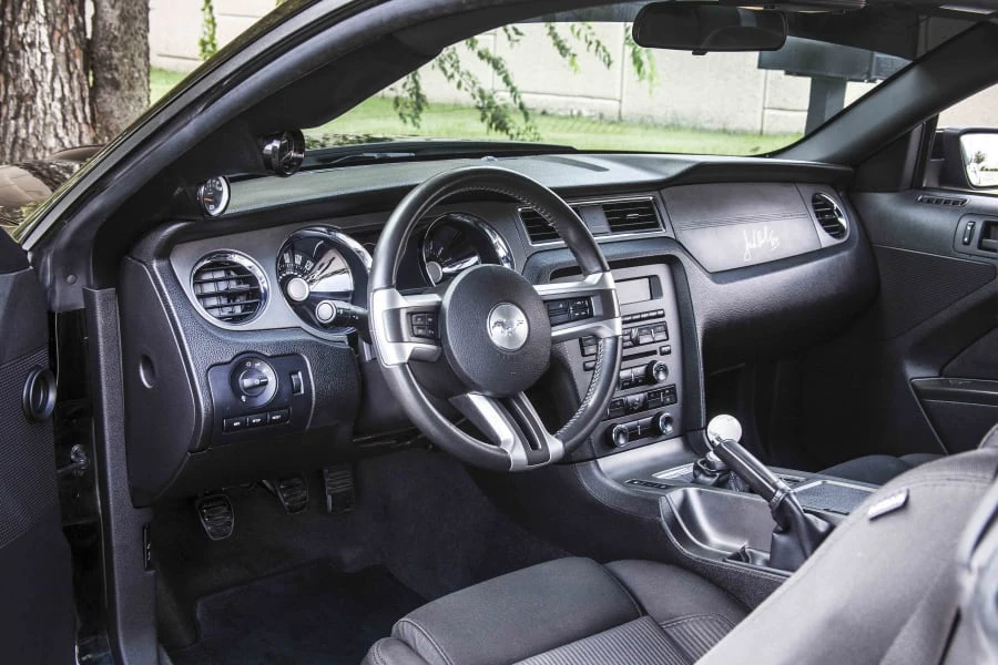 2011 Ford S197 Mustang - Image 7 of 18
