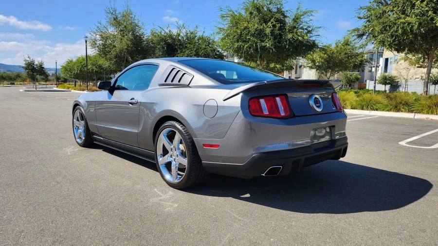 2011 Ford S197 Mustang - Image 8 of 16
