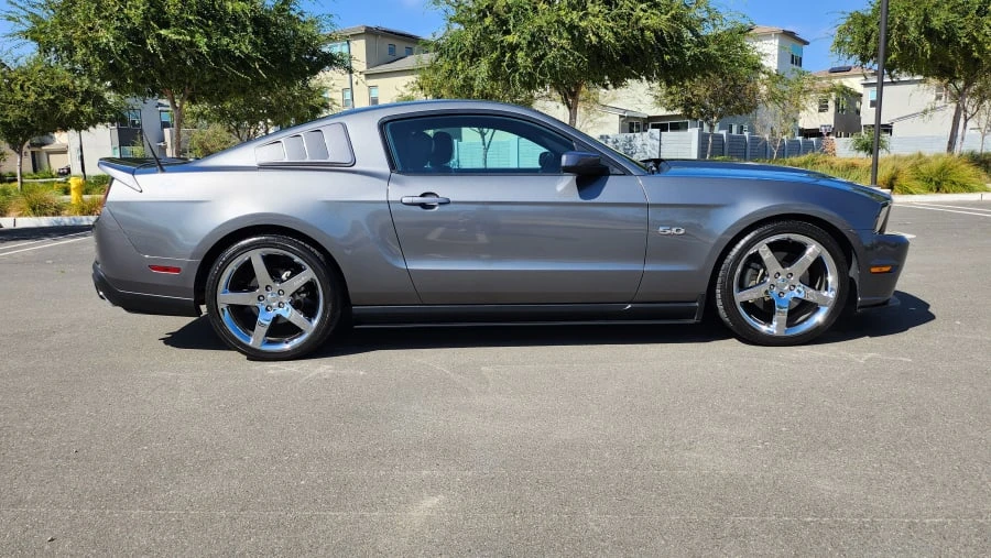 2011 Ford S197 Mustang - Image 7 of 16