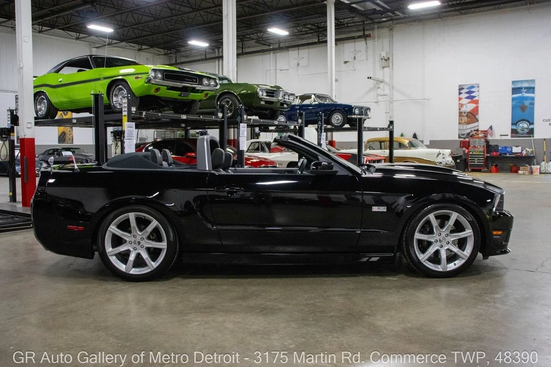 2011 Ford S197 Mustang - Image 9 of 31