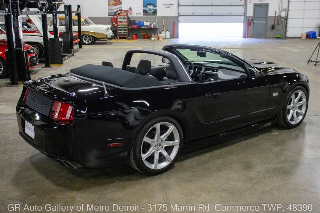2011 Ford S197 Mustang - Image 8 of 31