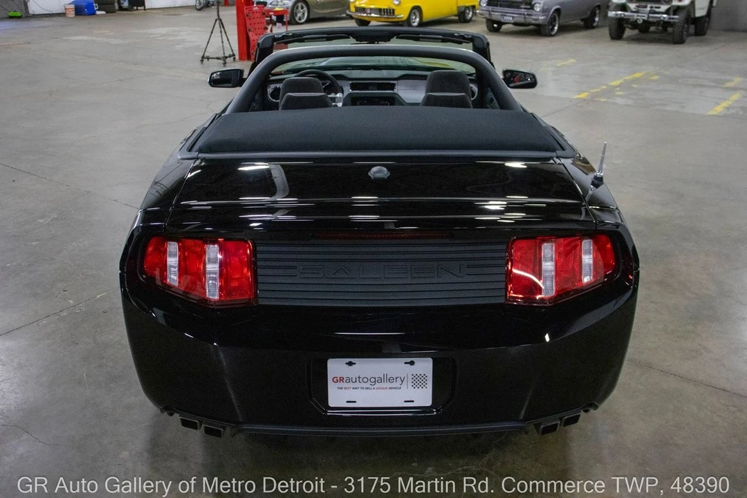 2011 Ford S197 Mustang - Image 6 of 31