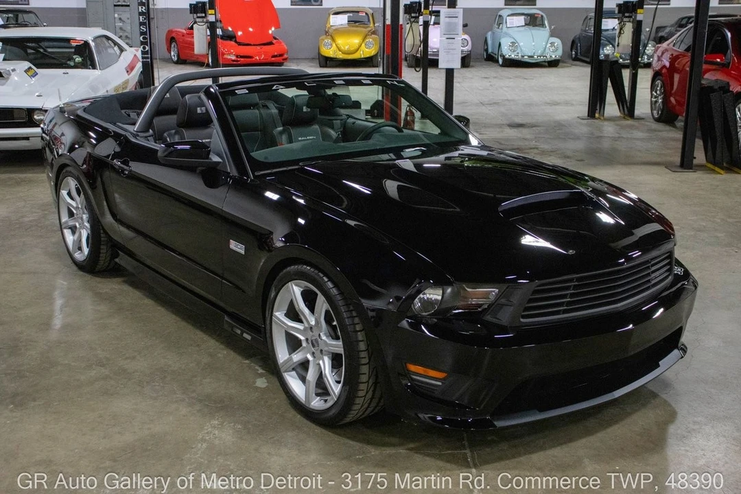 2011 Ford S197 Mustang - Image 10 of 31