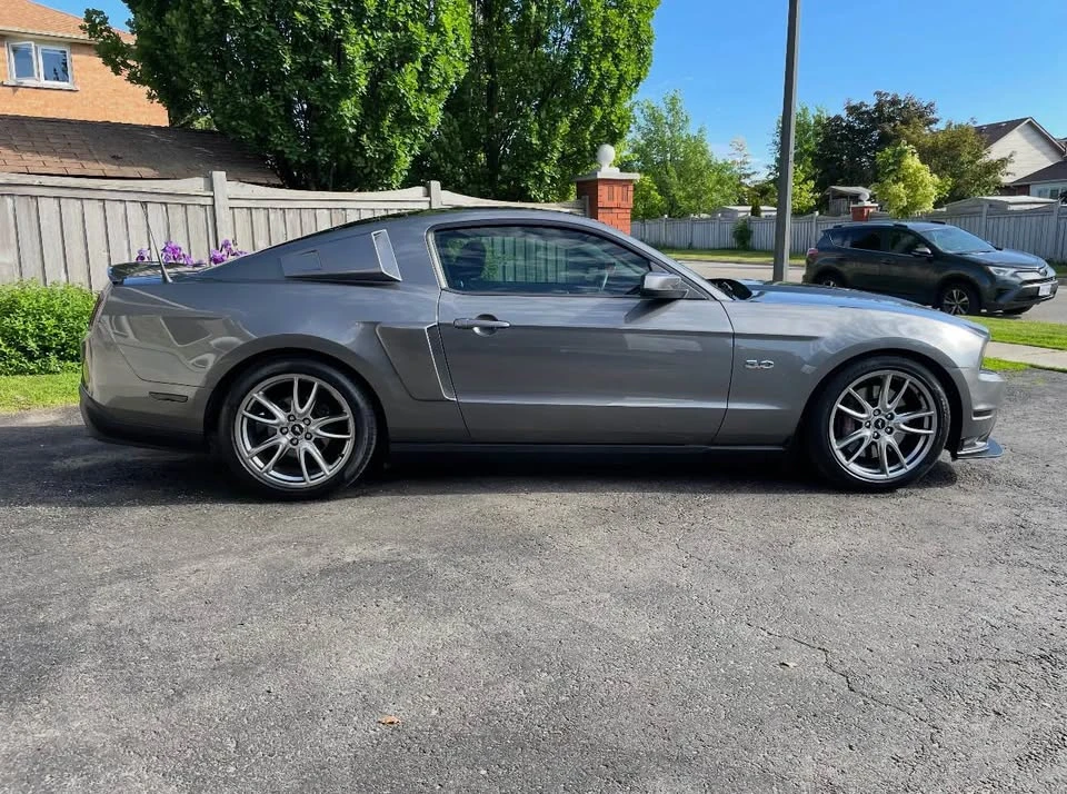 2011 Ford S197 Mustang - Image 6 of 10