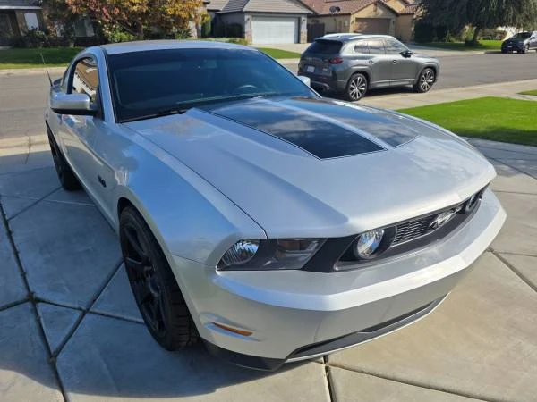 2011 Ford S197 Mustang - Image 6 of 18
