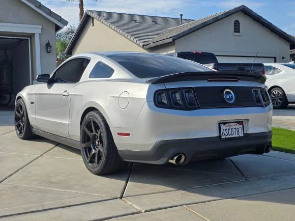 2011 Ford S197 Mustang - Image 3 of 18