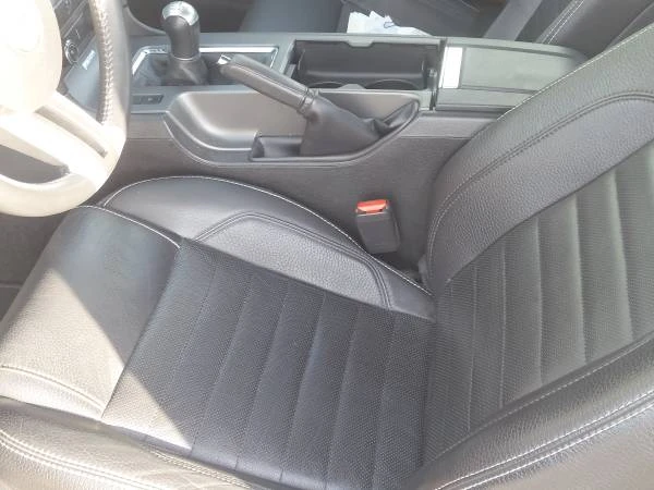 2011 Ford S197 Mustang - Image 18 of 18