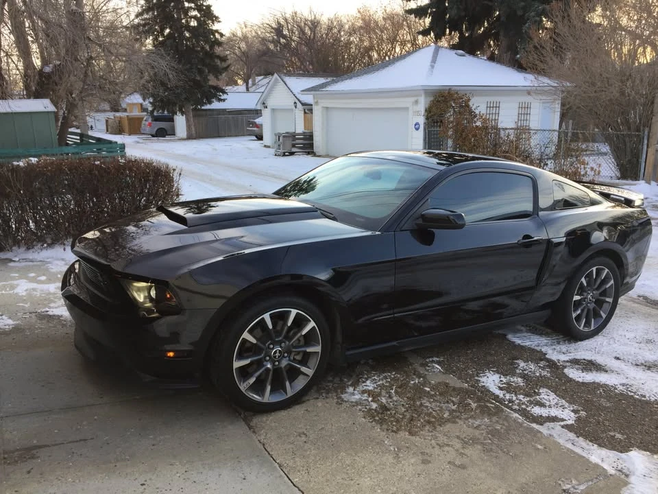 2011 Ford S197 Mustang - Image 2 of 3