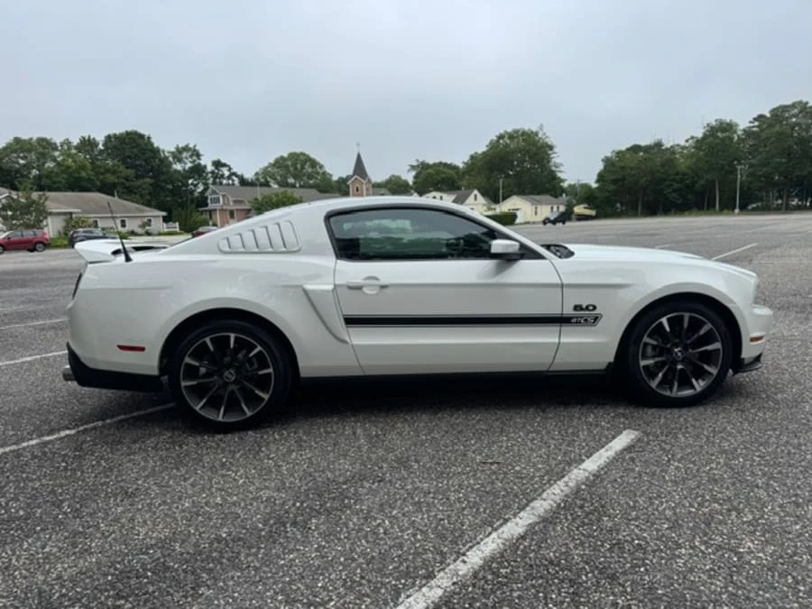 2011 Ford S197 Mustang - Image 2 of 23