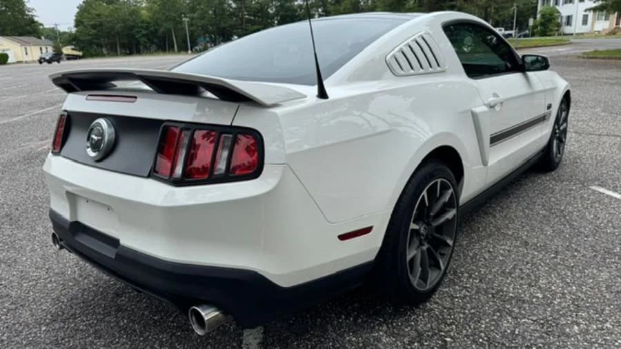 2011 Ford S197 Mustang - Image 3 of 23