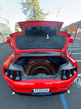 2011 Ford S197 Mustang - Image 13 of 14