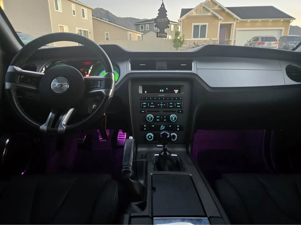 2011 Ford S197 Mustang GT - Image 10 of 11
