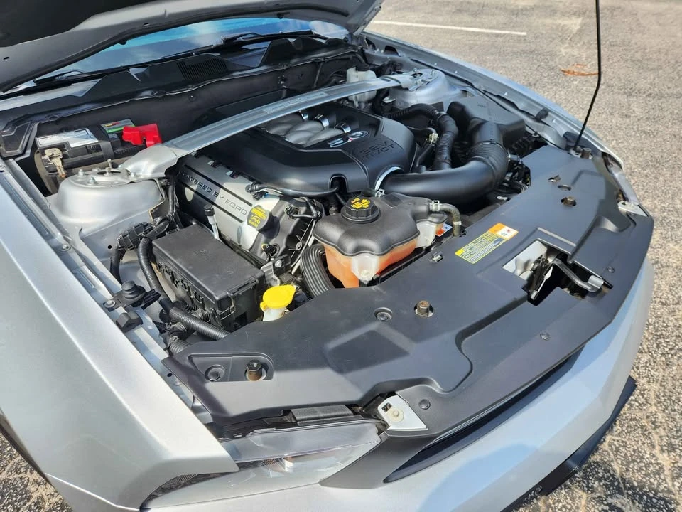 2011 Ford S197 Mustang - Image 16 of 20