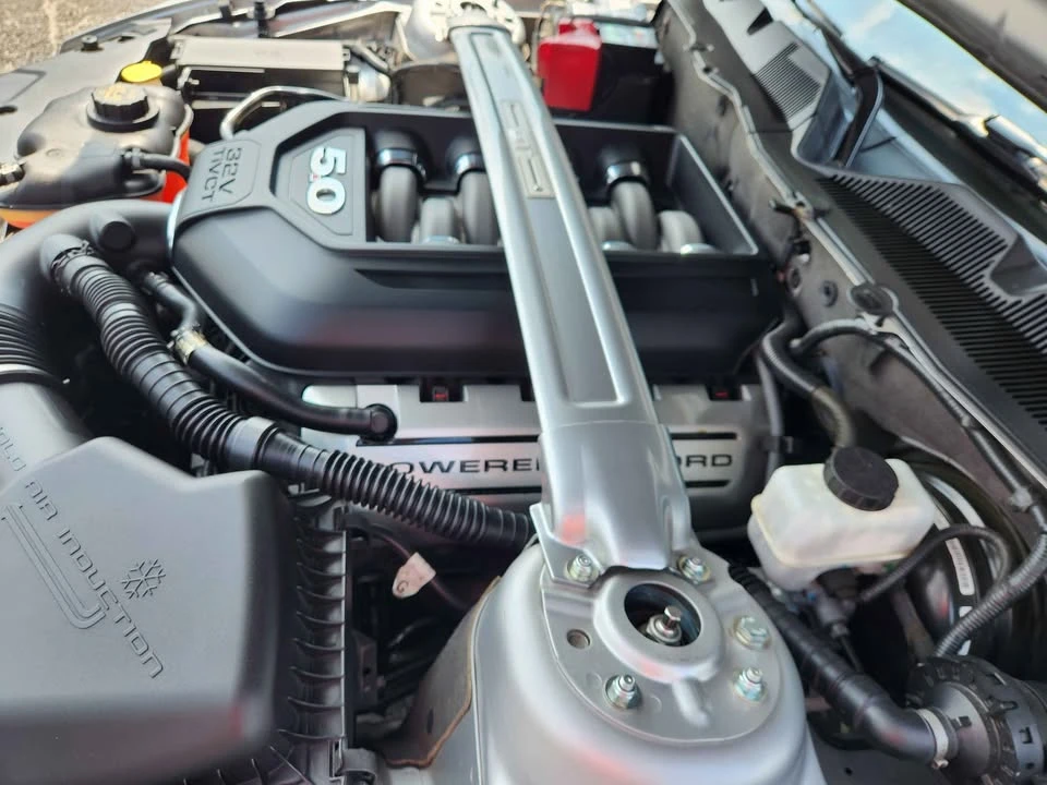 2011 Ford S197 Mustang - Image 12 of 20