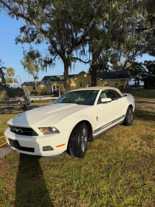 2011 Ford S197 Mustang - Image 7 of 13