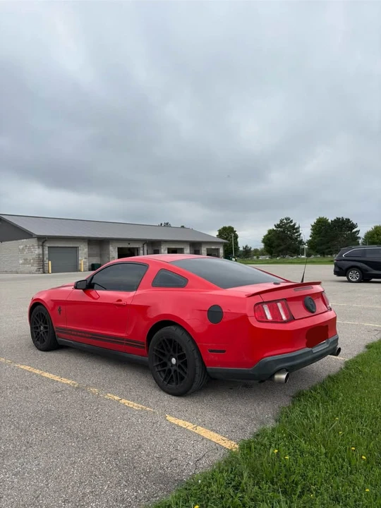 2011 Ford S197 Mustang - Image 5 of 15