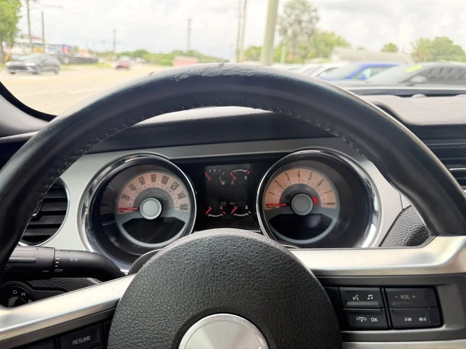 2011 Ford S197 Mustang - Image 14 of 16