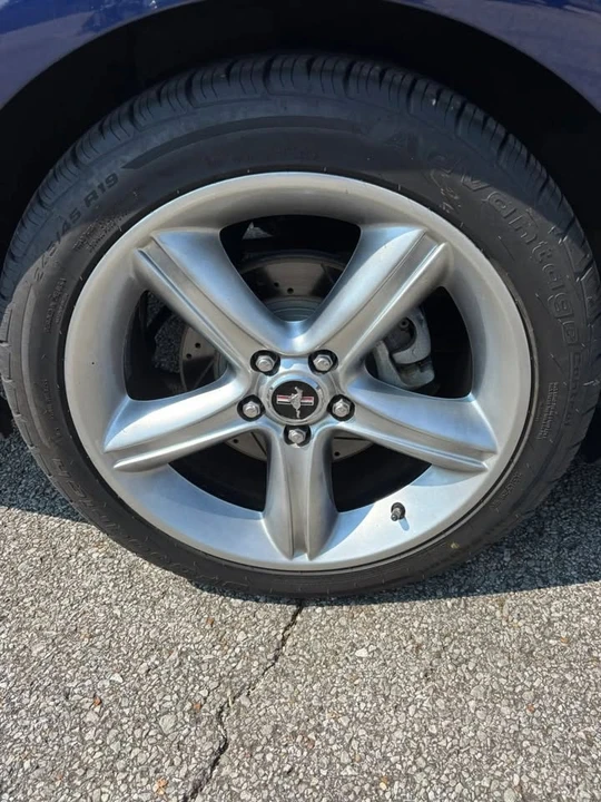 2011 Ford S197 Mustang - Image 19 of 20