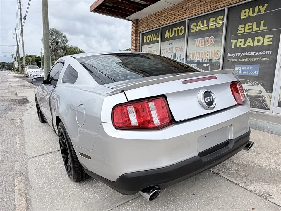 2011 Ford S197 Mustang - Image 6 of 16