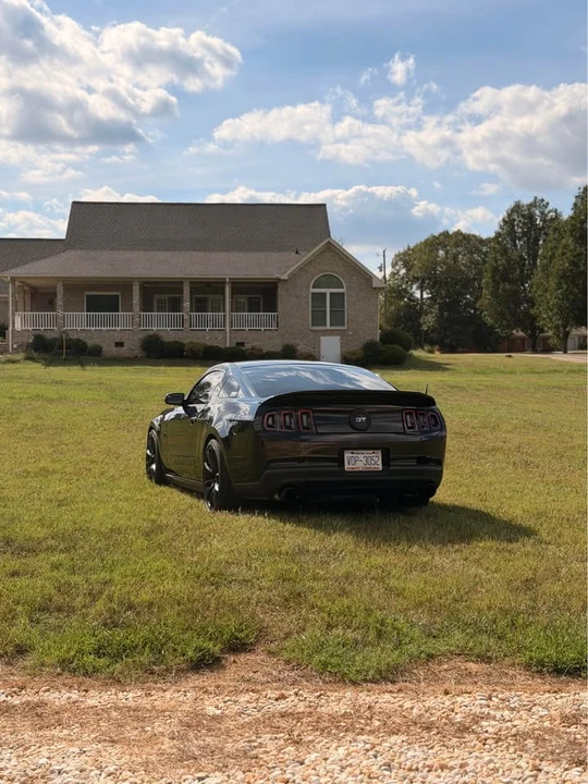 2011 Ford S197 Mustang - Image 4 of 10