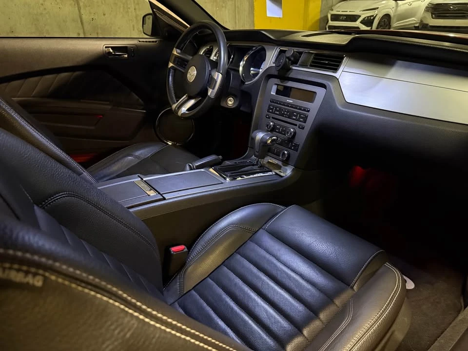 2011 Ford S197 Mustang - Image 6 of 7