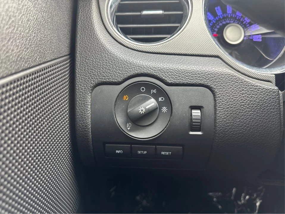 2011 Ford S197 Mustang - Image 17 of 20