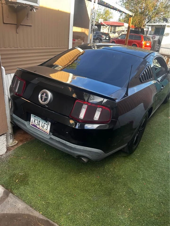 2011 Ford S197 Mustang - Image 3 of 6