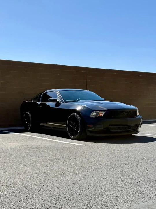 2011 Ford S197 Mustang - Image 4 of 10