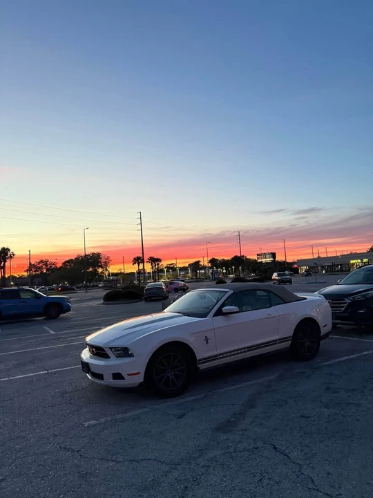 2011 Ford S197 Mustang - Image 2 of 13