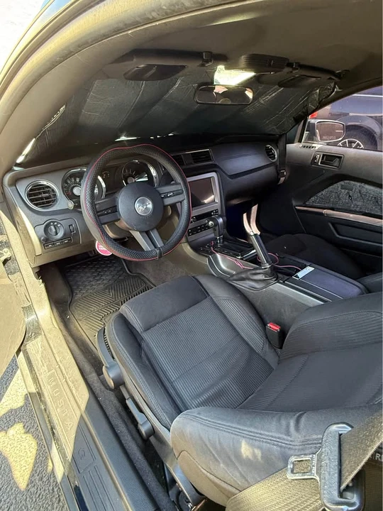 2011 Ford S197 Mustang - Image 10 of 10