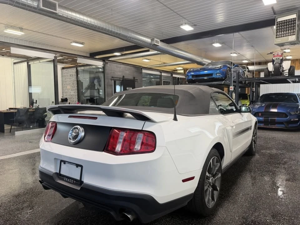 2011 Ford S197 Mustang - Image 4 of 10