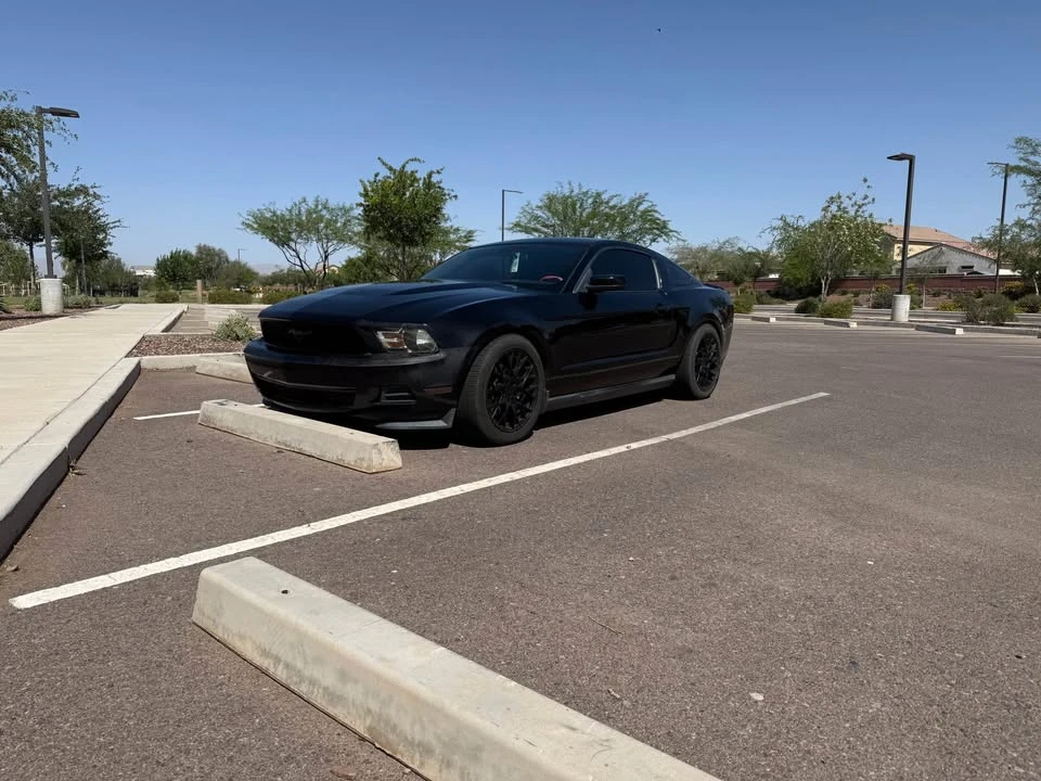 2011 Ford S197 Mustang - Image 8 of 10