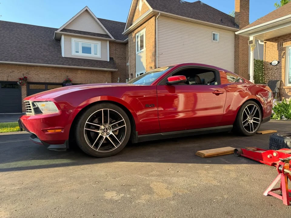 2011 Ford S197 Mustang - Image 2 of 5