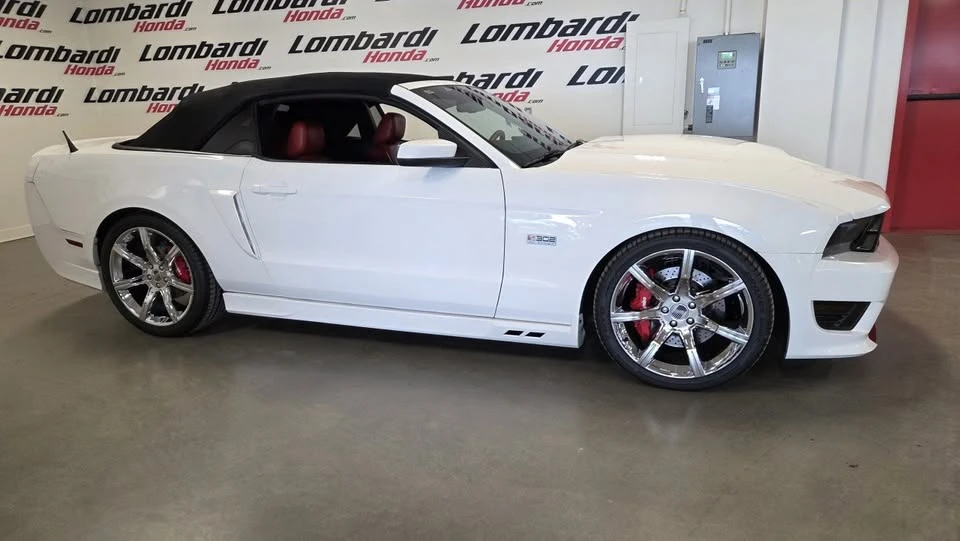 2011 Ford S197 Mustang - Image 10 of 20