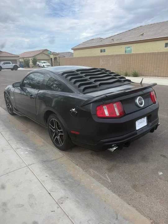 2011 Ford S197 Mustang - Image 2 of 6
