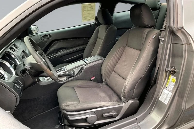 2011 Ford S197 Mustang - Image 10 of 20